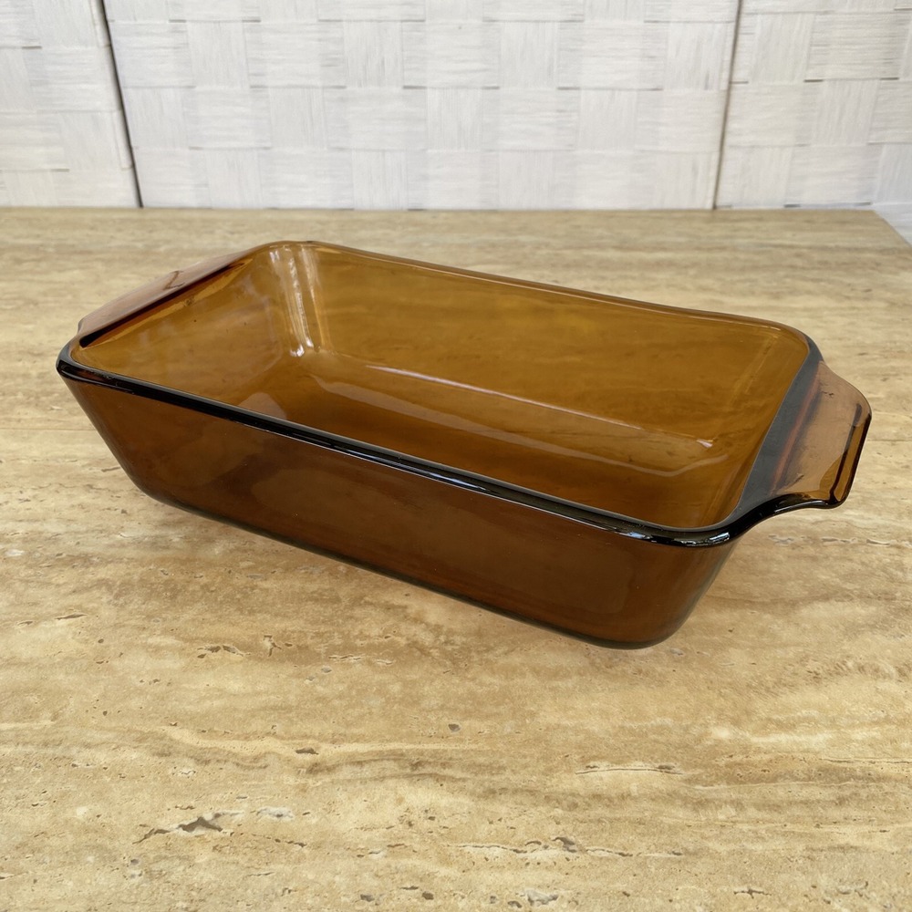 Anchor Hocking Fire King Loaf Pan Amber Glass 1 Qt w/ Wicker Basket Vintage MCM - Picture 8 of 9